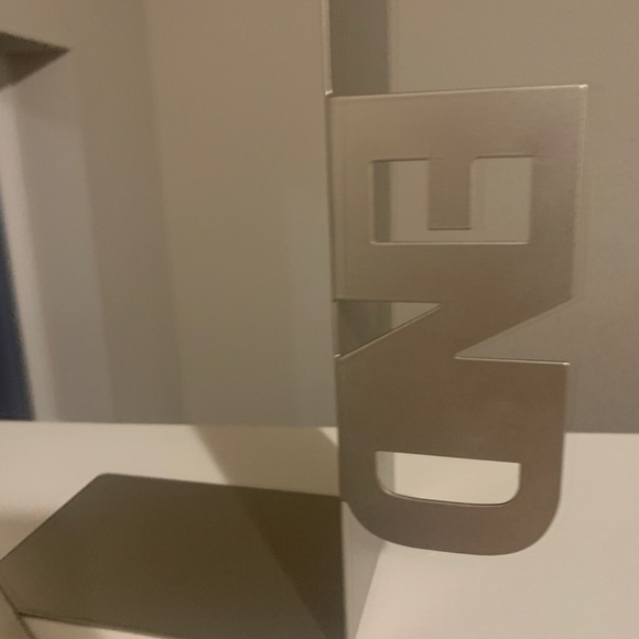 Book end - Picture 3 of 4